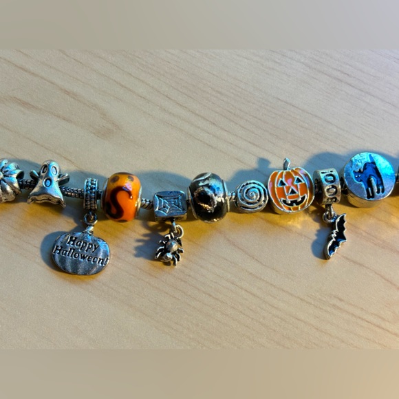 Vintage Willabee & Ward October Halloween Bracelet Pumpkins Ghosts Cat - Picture 10 of 10